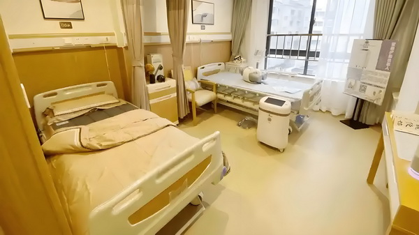 深圳落户 应届毕业生_《长安的荔枝》满意度居暑期档以来第二位，为大鹏导演作品最高分 决办会提出一个解法